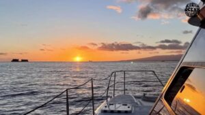 what-to-wear-on-a-sunset-cruise
