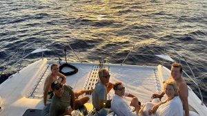 waikiki-sunset-cocktail-cruise-celebrations
