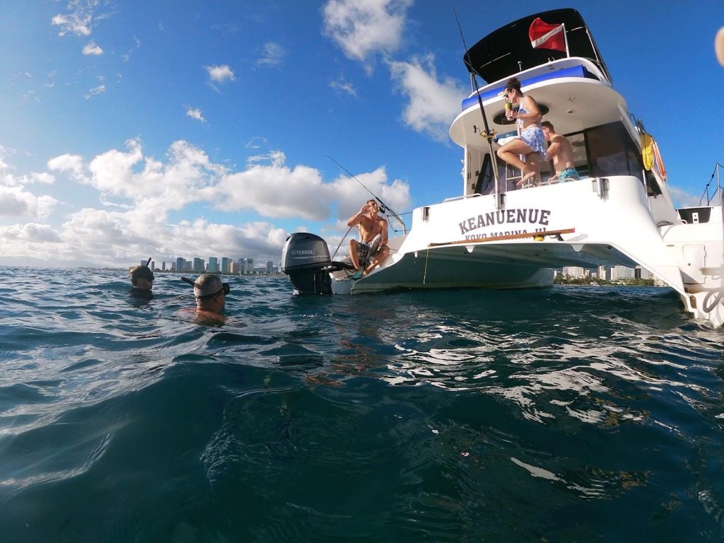 Honolulu-boat-tours