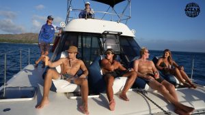 private-vs-shared-honolulu-boat-tours